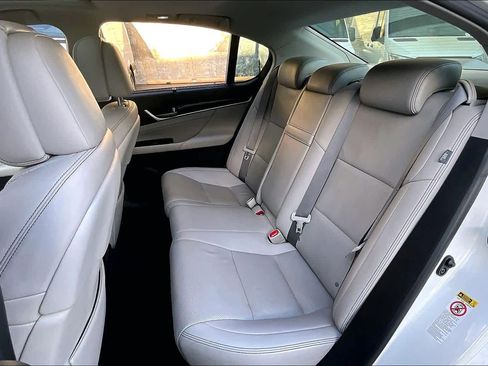 Used 2013 Lexus GS 350 w/ Luxury Pkg image 18