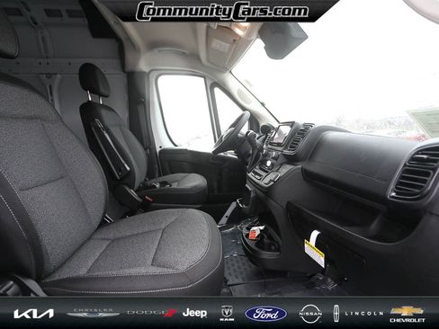 Used 2025 RAM ProMaster 2500 w/ Upfitter's Prep Package image 22