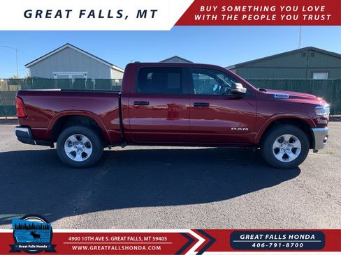 Used 2025 RAM 1500 Big Horn image 8