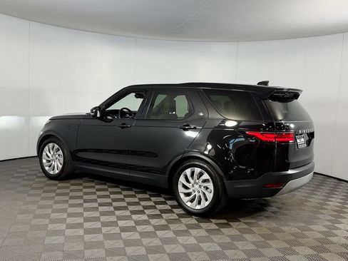 Used 2025 Land Rover Discovery S AWD/4WD image 10