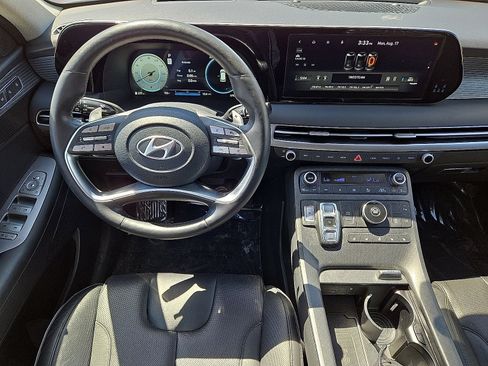 Used 2023 Hyundai Palisade Limited FWD image 18