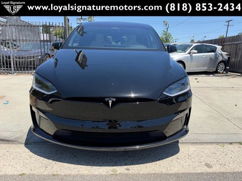 Used 2023 Tesla Model X Plaid AWD/4WD image 2