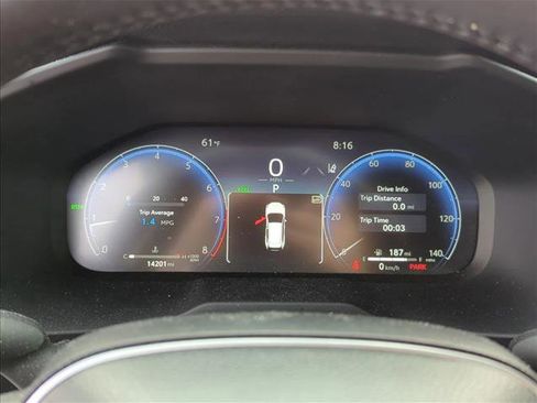 Used 2023 Toyota RAV4 Limited image 13