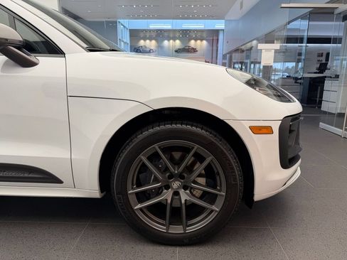 Used 2026 Porsche Macan Turbo AWD/4WD image 27