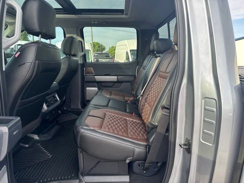 Used 2024 Ford F350 Lariat w/ Lariat Ultimate Package AWD/4WD image 38