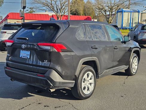 Used 2024 Toyota RAV4 LE image 6