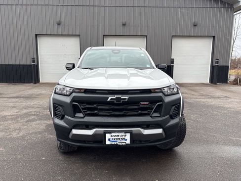 Used 2026 Chevrolet Colorado Trail Boss image 2