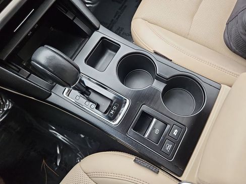 Used 2018 Subaru Outback 2.5i Limited image 20