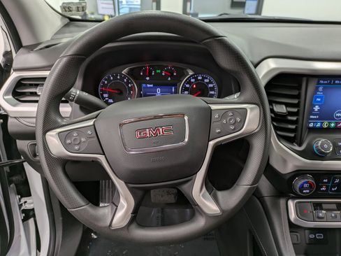 Used 2023 GMC Acadia SLE w/ Driver Convenience Package image 19