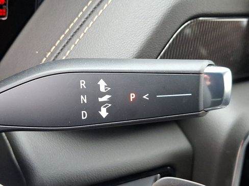 New 2025 GMC Yukon XL Elevation image 14