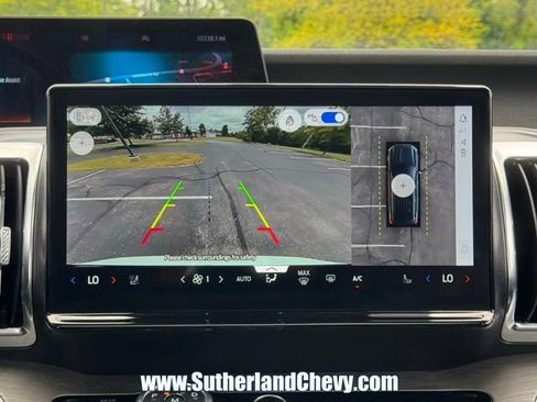 Used 2025 Ford Expedition Max Platinum AWD/4WD image 37