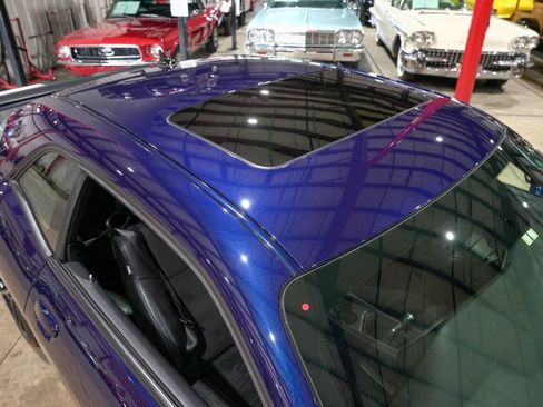 Used 2017 Dodge Challenger R/T Scat Pack RWD image 19