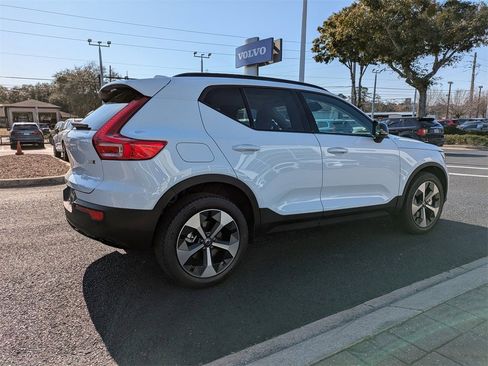 New 2026 Volvo XC40 B5 Plus w/ Protection Package Premier image 6