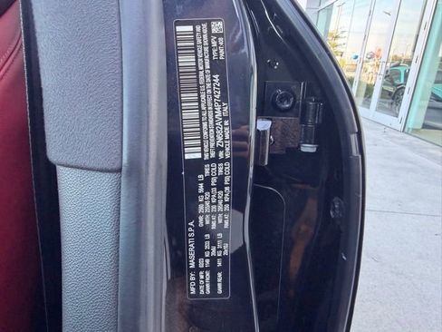 Used 2023 Maserati Grecale Modena image 21