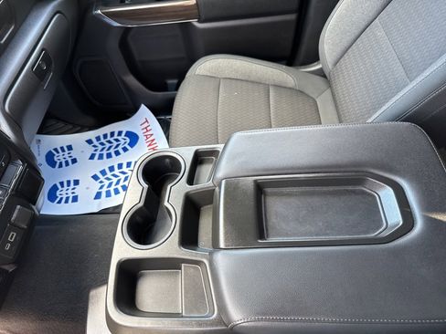 Used 2020 Chevrolet Silverado 1500 LT w/ All-Star Edition image 31