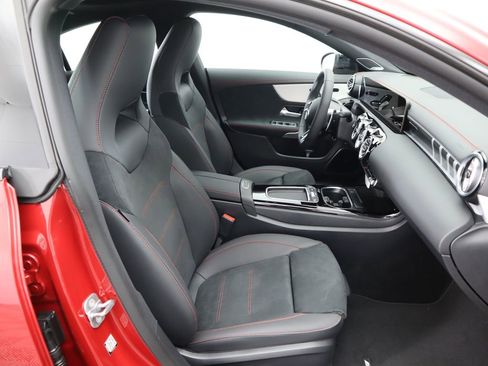 Certified 2025 Mercedes-Benz CLA 35 AMG 4MATIC image 21