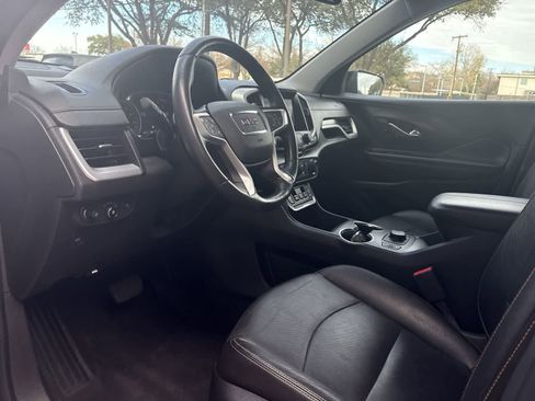 Used 2021 GMC Terrain SLT w/ Elevation Edition image 2