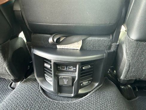 Used 2024 RAM 2500 Laramie AWD/4WD image 19