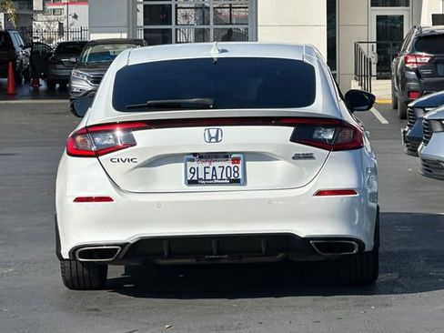 Certified 2024 Honda Civic Sport Touring image 4