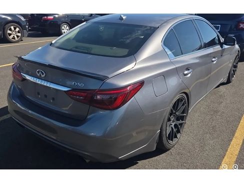 Used 2019 INFINITI Q50 Luxe w/ Essential Package (3.0T Luxe) AWD/4WD image 4