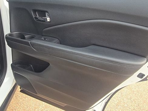 Used 2021 Honda Passport Sport image 25