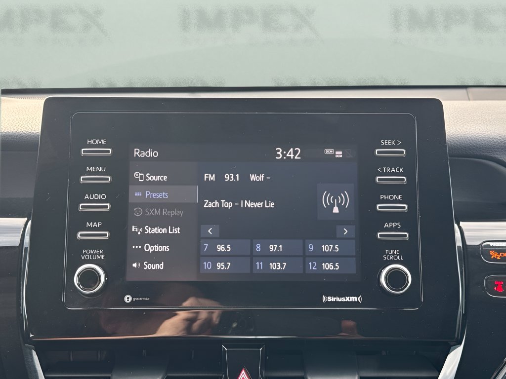 Used 2021 Toyota Camry SE FWD image 17