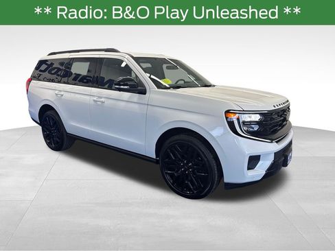 New 2026 Ford Expedition Platinum w/ Stealth Performance Package AWD/4WD image 7