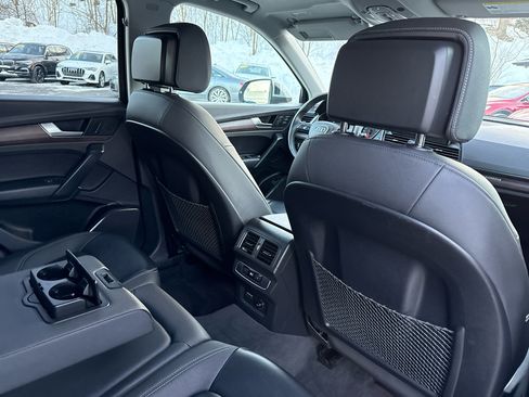 Used 2021 Audi Q5 2.0T Premium w/ Convenience Package image 25