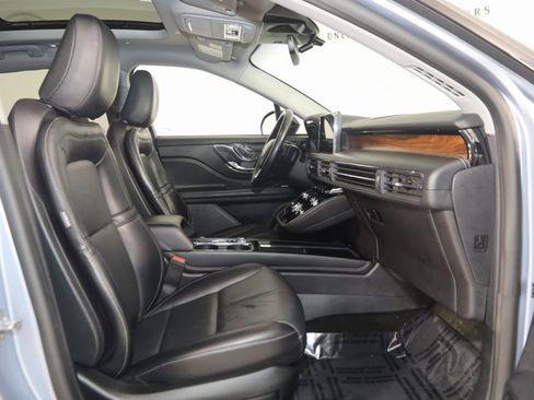 Used 2022 Lincoln Corsair Reserve w/ Elements Package image 13