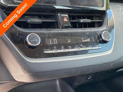 Used 2023 Toyota Corolla LE FWD image 22