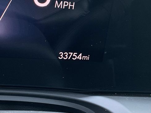 Used 2025 Buick Encore GX Preferred FWD image 34
