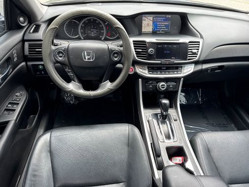 Used 2015 Honda Accord EX-L image 22