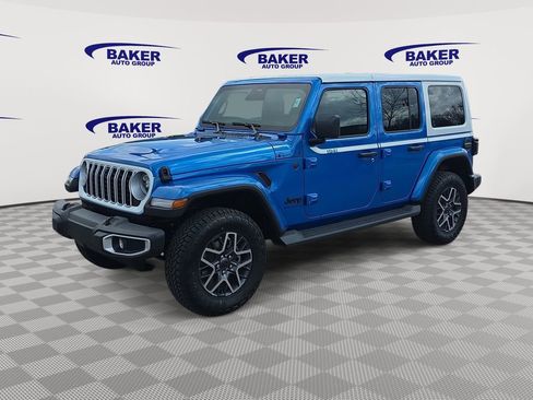 New 2026 Jeep Wrangler Unlimited Sahara AWD/4WD image 7