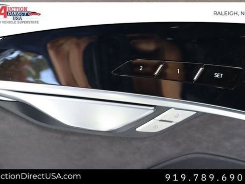 Used 2021 Audi A8 L 4.0T w/ Luxury Package image 19