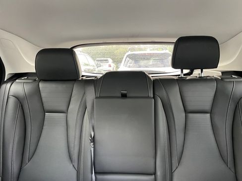 Used 2024 Buick Envision Preferred AWD/4WD image 10