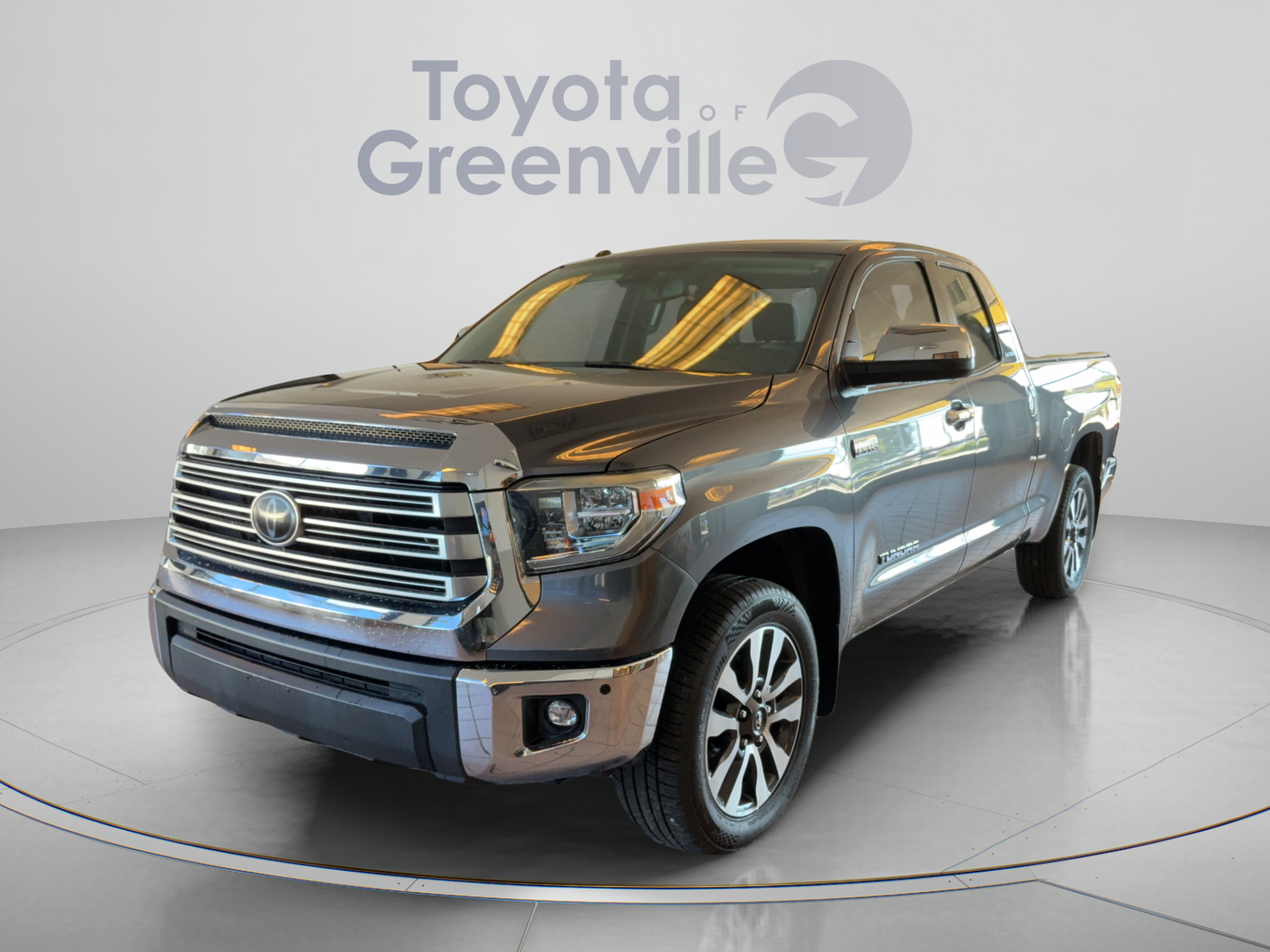 Used 2018 Toyota Tundra Limited w/ Limited Premium Package AWD/4WD image 1