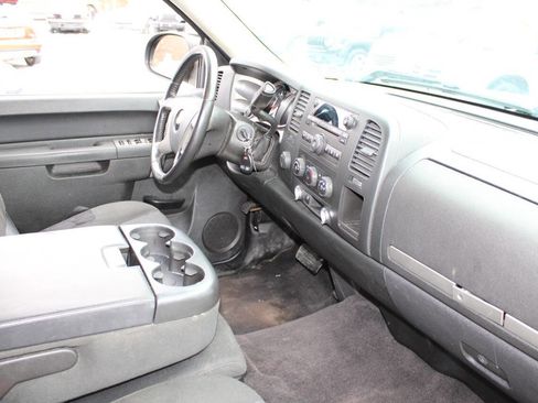 Used 2011 Chevrolet Silverado 1500 LT image 12