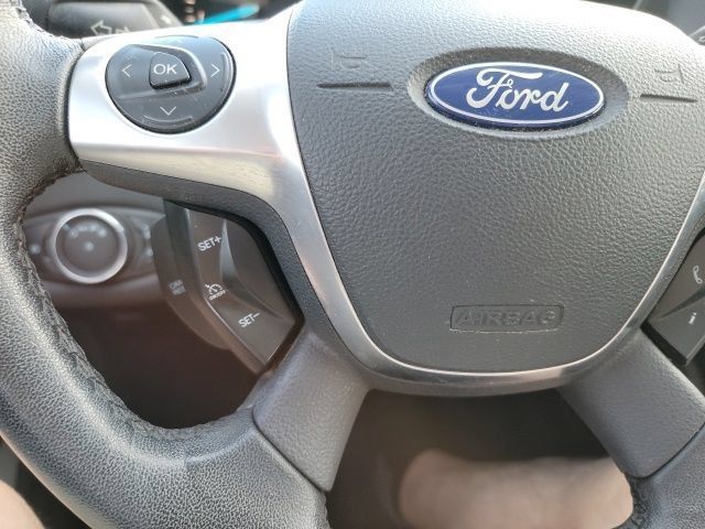 Used 2014 Ford Escape Titanium AWD/4WD image 16