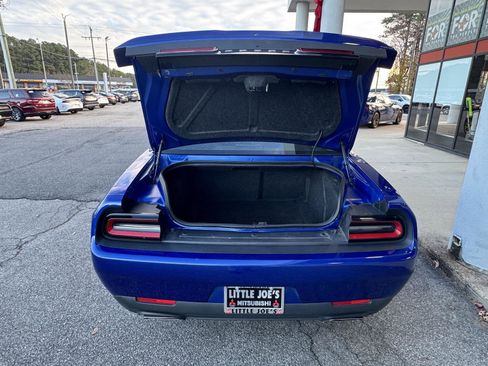 Used 2018 Dodge Challenger R/T image 23