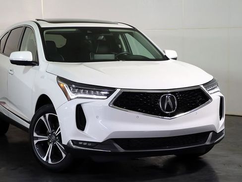 Used 2023 Acura RDX AWD w/ Advance Package image 6