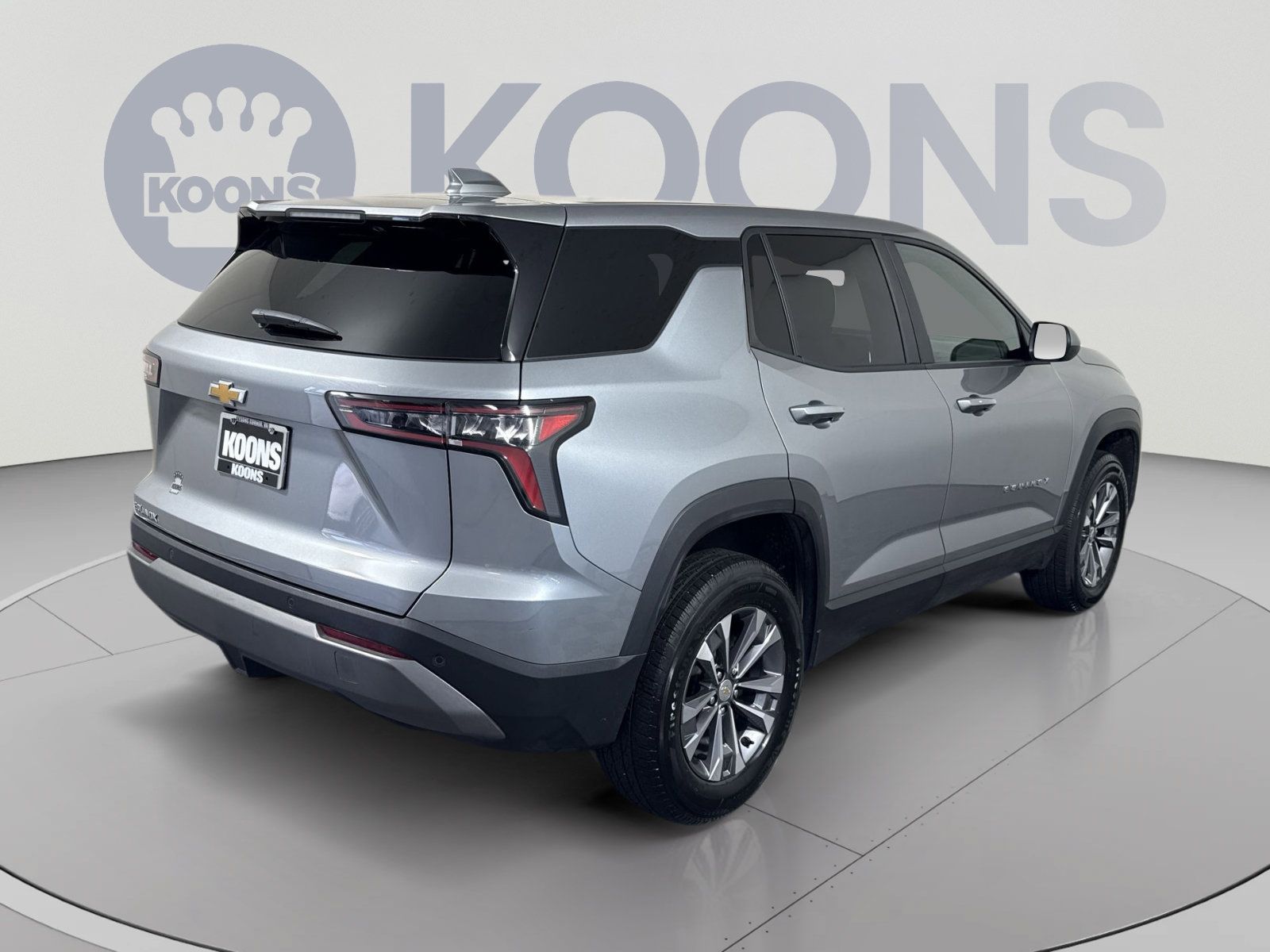Used 2025 Chevrolet Equinox LT FWD image 7