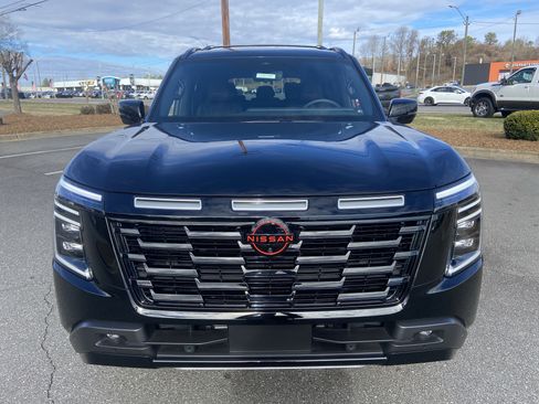 New 2025 Nissan Armada PRO-4X image 2