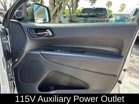Used 2024 Dodge Durango GT RWD image 25