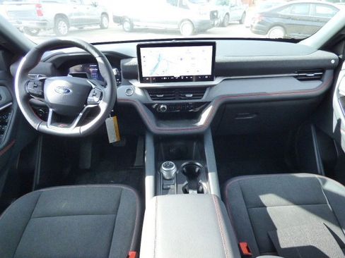 New 2026 Ford Explorer ST image 22