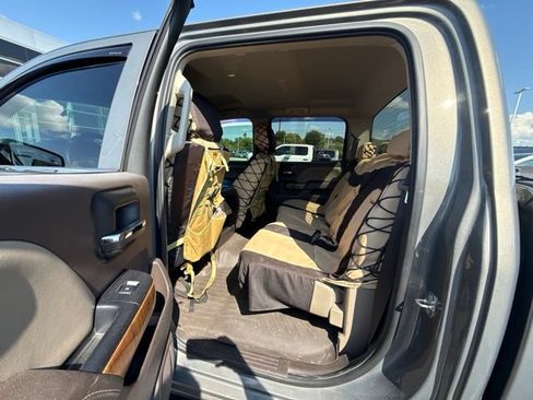 Used 2017 GMC Sierra 1500 SLT w/ SLT Premium Package AWD/4WD image 6