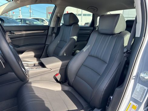 Used 2022 Honda Accord Sport Special Edition image 12