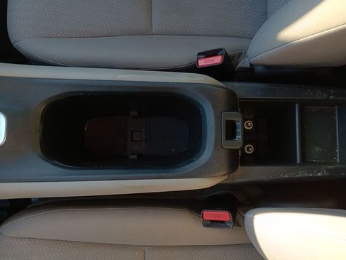 Used 2017 Honda HR-V LX image 22