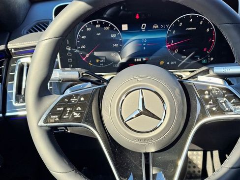 New 2026 Mercedes-Benz S 580 4MATIC Sedan image 32