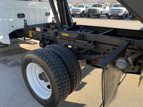 Used 2012 Ford F450 XL image 36