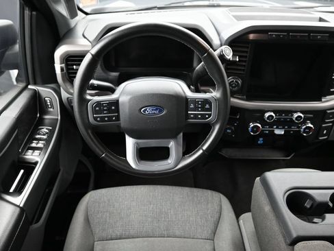 Used 2024 Ford F150 XLT AWD/4WD image 3